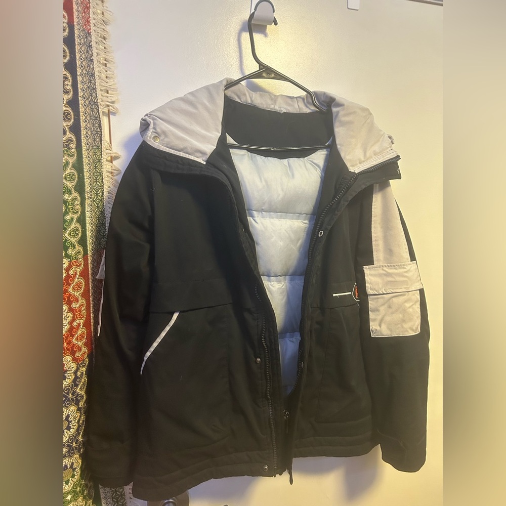 Playboy Winter Jacket / Puffer For Men Size Medium/Large Scor VS Currents Winter